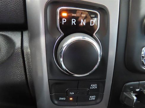 Used 2023 RAM 1500 Classic SLT w/ Trailer & Traction Group AWD/4WD image 17