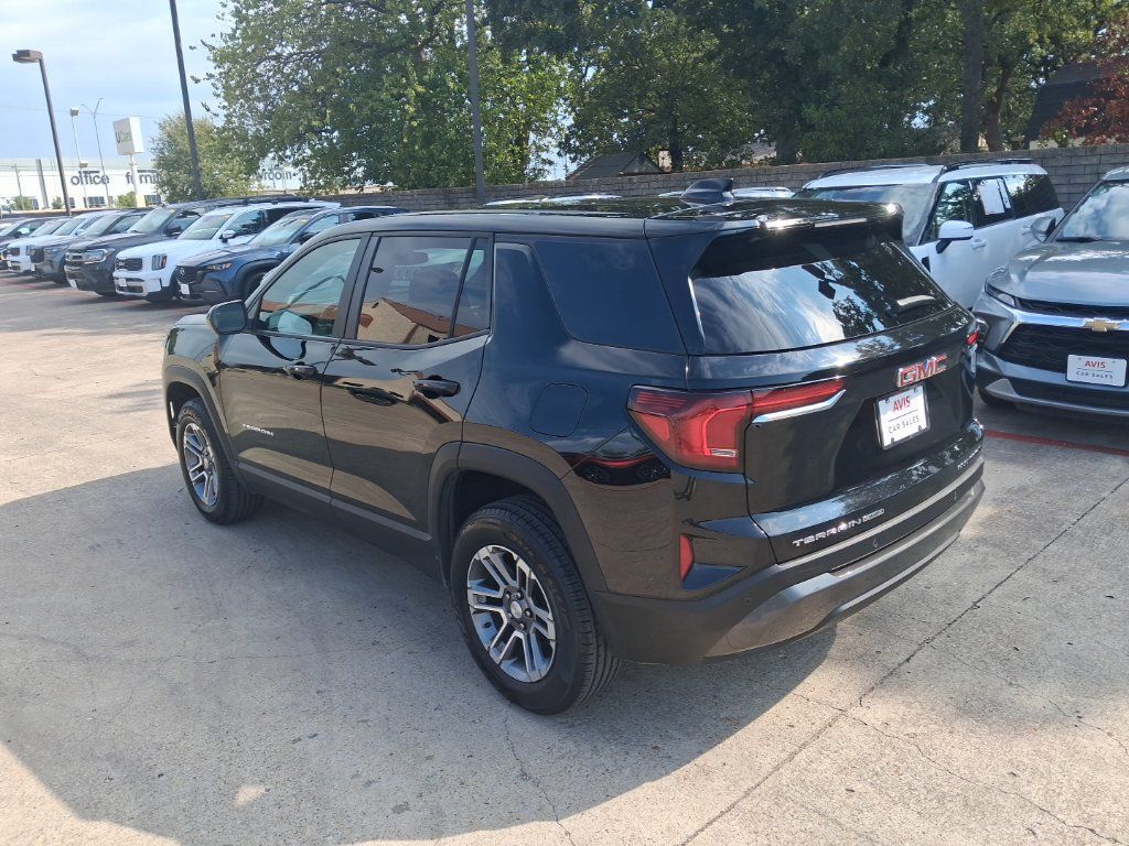Used 2025 GMC Terrain Elevation AWD/4WD image 8