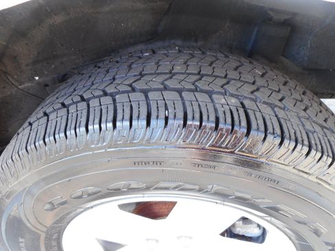 Used 2008 Ford Escape 4WD Hybrid image 11
