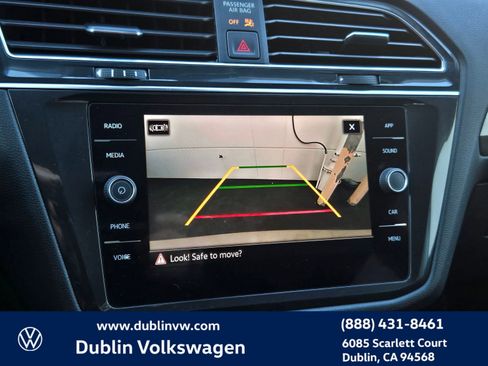 Certified 2022 Volkswagen Tiguan SE image 14