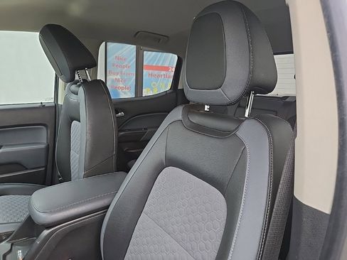 Used 2020 Chevrolet Colorado Z71 image 43