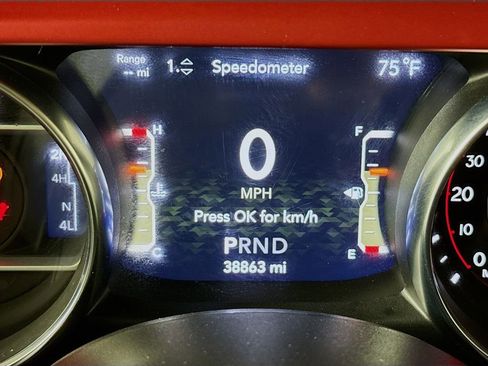 Used 2021 Jeep Wrangler Rubicon image 12