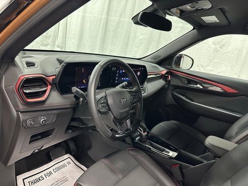 Used 2024 Chevrolet TrailBlazer RS w/ Convenience Package image 15