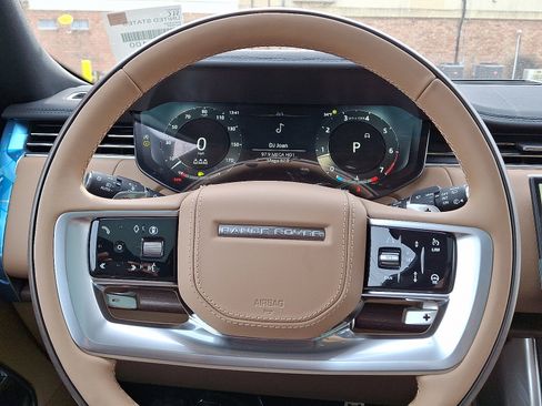 New 2026 Land Rover Range Rover SE image 17