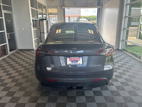 Used 2023 Tesla Model Y Performance AWD/4WD image 5