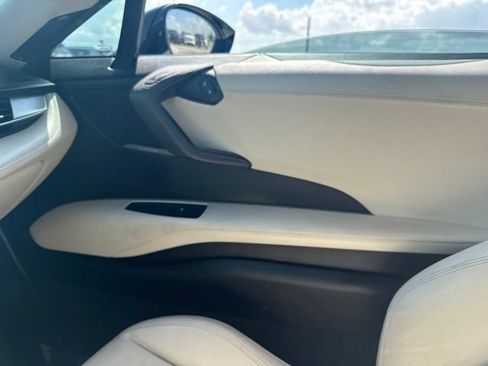 Used 2019 BMW i8 Coupe AWD/4WD image 11