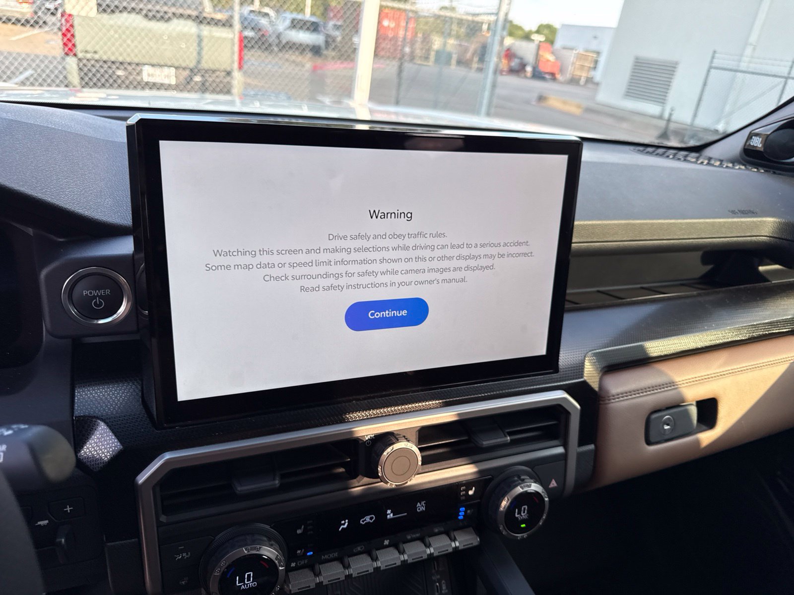 Used 2026 Toyota 4Runner Limited w/ Tow Technology Package AWD/4WD image 3