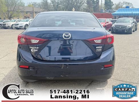 Used 2018 MAZDA MAZDA3 Sport image 7