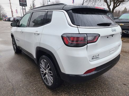 Used 2023 Jeep Compass Limited w/ Elite Group image 8