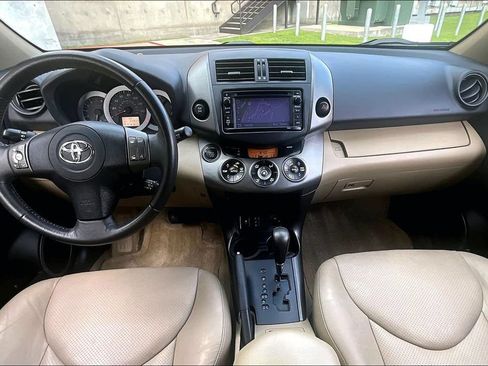 Used 2012 Toyota RAV4 Limited w/ Navigation Value Pkg AWD/4WD image 21