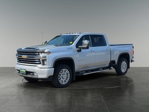 Certified 2021 Chevrolet Silverado 3500 High Country w/ Z71 Off-Road Package AWD/4WD image 3