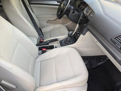 Used 2019 Volkswagen Golf Alltrack SE image 20