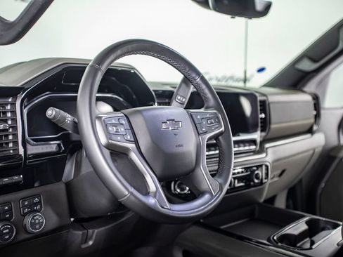 Used 2025 Chevrolet Silverado 2500 ZR2 w/ ZR2 Bison Edition AWD/4WD image 21