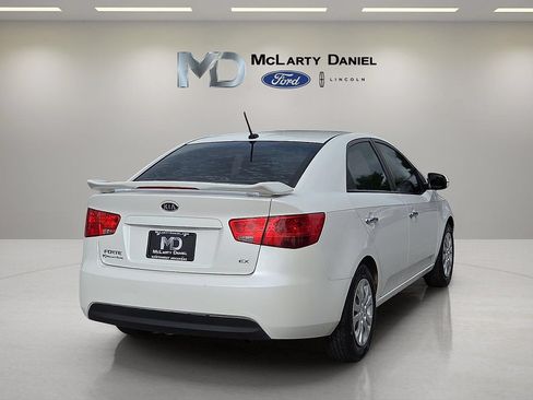 Used 2013 Kia Forte EX FWD image 5