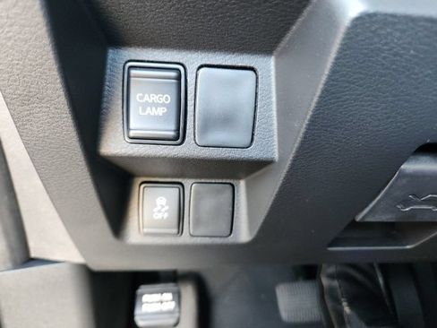 Used 2025 Nissan Frontier Pro-X w/ Pro Convenience Package RWD image 37