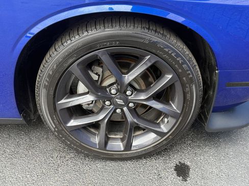 Used 2022 Dodge Challenger R/T w/ Driver Convenience Group image 23