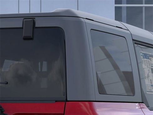 New 2025 Ford Bronco Badlands image 50