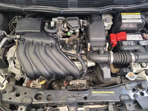 Used 2018 Nissan Versa SV image 30