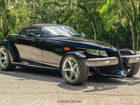 Used 1999 Plymouth Prowler RWD image 19
