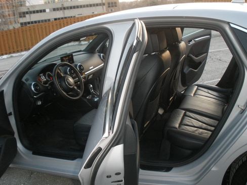 Used 2015 Audi A3 2.0T Premium Plus w/ Premium Plus Package image 22