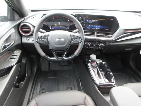 New 2026 Chevrolet Trax RS image 14