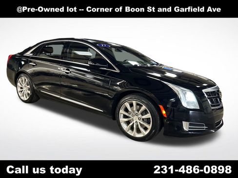 Used 2017 Cadillac XTS Luxury w/ Driver Awareness Package AWD/4WD image 7