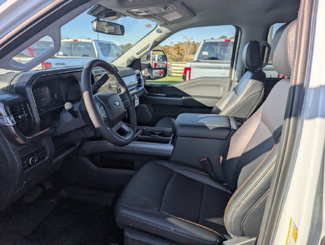 New 2027 Ford F350 Lariat w/ Black Appearance Package AWD/4WD image 15