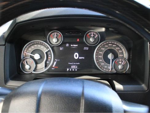 Used 2017 RAM 1500 Limited AWD/4WD image 9