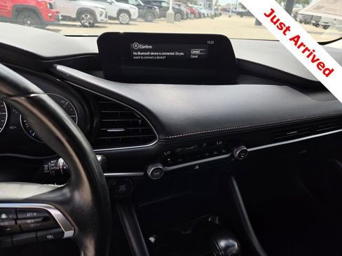 Used 2024 MAZDA MAZDA3 s FWD image 7
