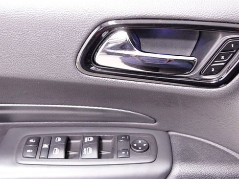 Used 2024 Dodge Durango GT image 25