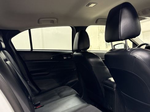 Used 2025 Mitsubishi Eclipse Cross SE image 17