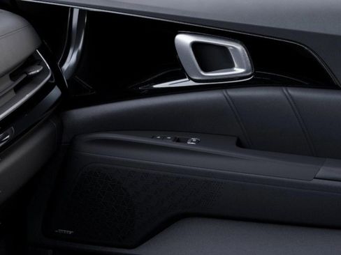 New 2026 Kia Carnival SX Prestige FWD image 21
