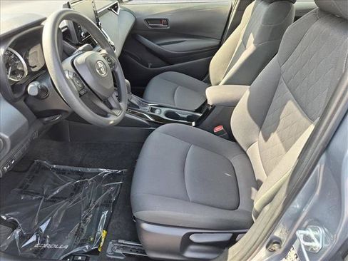 Used 2022 Toyota Corolla LE FWD image 15