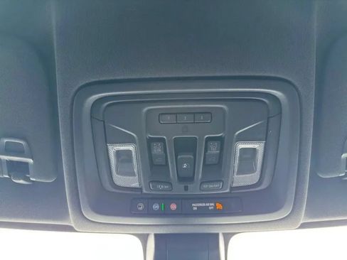 Used 2019 GMC Sierra 1500 AT4 w/ AT4 Premium Package AWD/4WD image 19