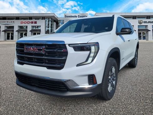 Used 2025 GMC Acadia Elevation image 4