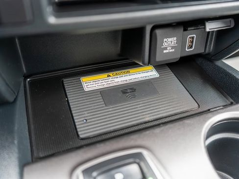 Used 2022 Honda Pilot Special Edition image 32