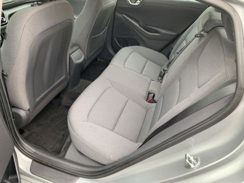 Used 2020 Hyundai Ioniq SE image 11