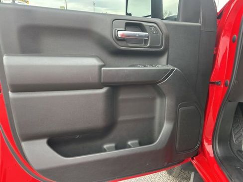 Used 2024 Chevrolet Silverado 2500 Custom w/ Custom Value Package image 11