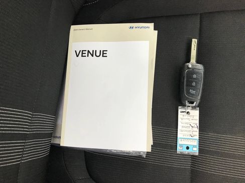 Used 2020 Hyundai Venue SEL w/ Convenience Package image 39