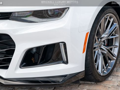 Used 2022 Chevrolet Camaro ZL1 RWD image 56