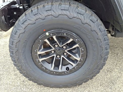 New 2026 Jeep Wrangler Unlimited Rubicon 392 image 4