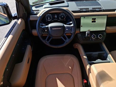 New 2026 Land Rover Defender 110 X-Dynamic SE AWD/4WD image 7
