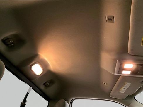 Used 2019 RAM 1500 Tradesman w/ Popular Equipment Group RWD image 21