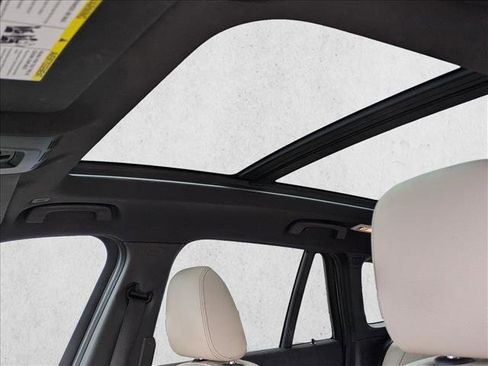 Used 2020 BMW X1 sDrive28i w/ Convenience Package image 13