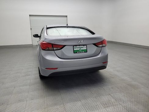 Used 2015 Hyundai Elantra SE w/ Option Group 02 FWD image 6