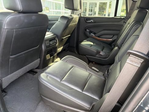 Used 2019 Chevrolet Tahoe Premier AWD/4WD image 5