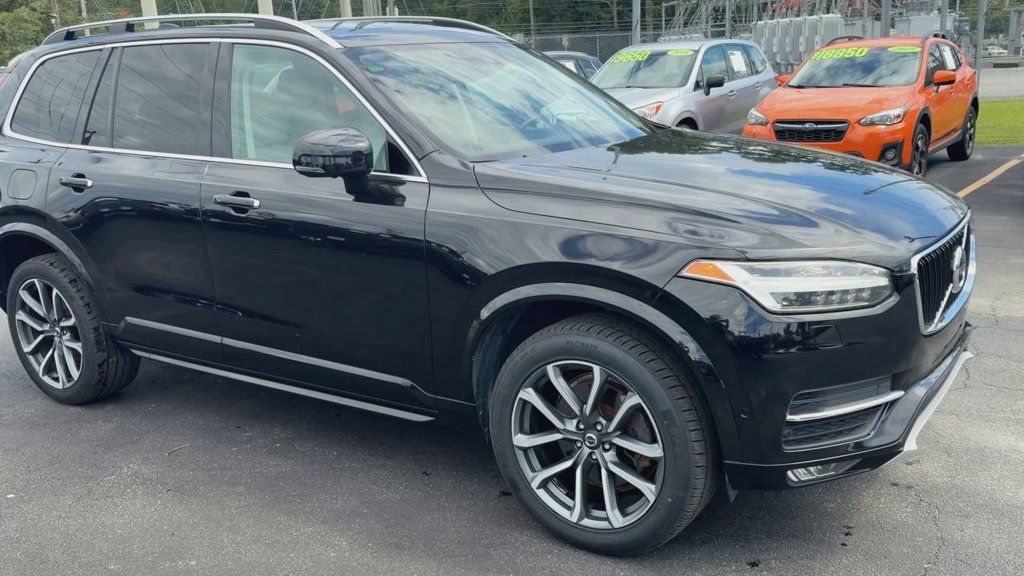 Used 2018 Volvo XC90 T6 Momentum w/ Convenience Package AWD/4WD image 2