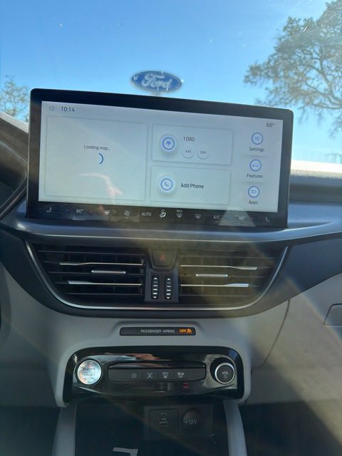 Used 2023 Ford Escape Active w/ Tech Pack #1 AWD/4WD image 9