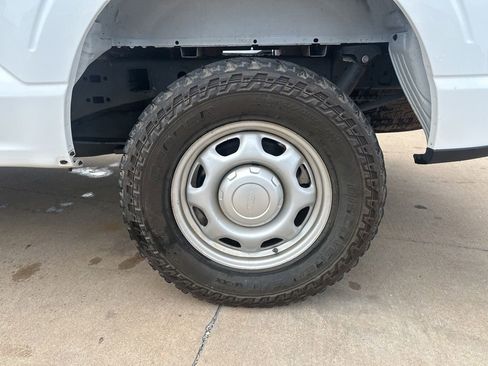 Used 2022 Ford F150 XL w/ Equipment Group 101A High AWD/4WD image 8