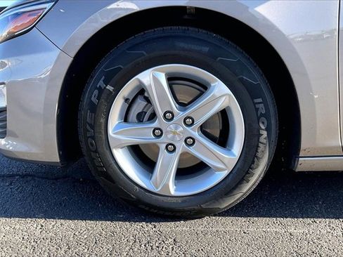 Used 2024 Chevrolet Malibu LS image 8